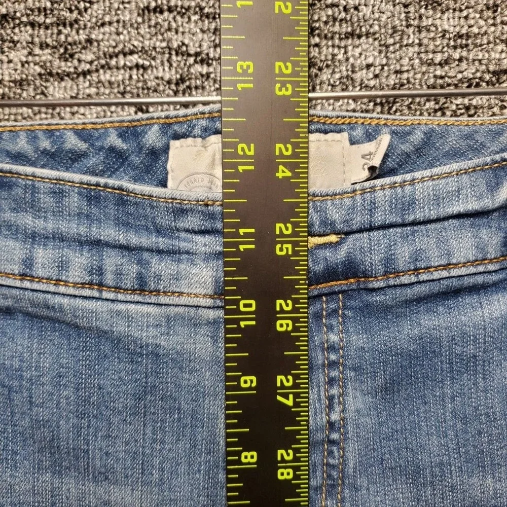 Torrid Feel The Fit Vintage Stretch Denim Bermuda Shorts Women 24W Blue Utility